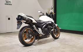 SUZUKI GSR600 A 2010