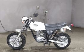HONDA APE 100 HC07
