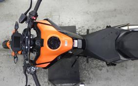 KTM 890 DUKE 2022