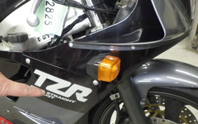 YAMAHA TZR250 3MA