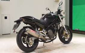 DUCATI MONSTER 750 2002