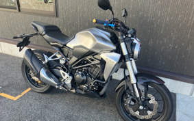 HONDA CB250R MC52