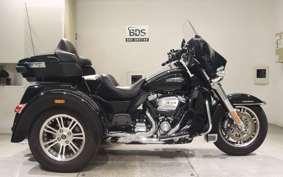 HARLEY FLHTCU TG 1870 2019