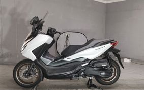 HONDA FORZA MF17