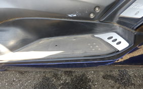 YAMAHA T-MAX 500 2011 SJ08J