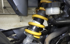 HONDA VTR 250 2023 MC33