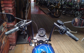 HARLEY XL883 2009 CN2