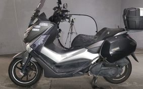YAMAHA N-MAX 155 SG50J