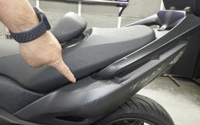 YAMAHA T-MAX 530 2013 SJ12J