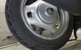 SUZUKI LET's 4 Basket CA43A