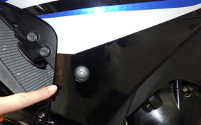 SUZUKI GSX-R1000 2015