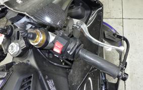 YAMAHA YZF-R1 M 2020 RN65J