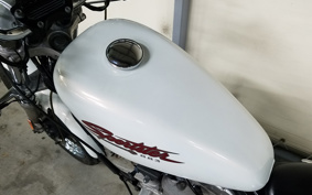 HARLEY HARLEY XLH883 IS GAR 2000 CEM