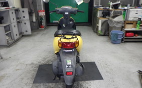 SUZUKI LET's 4 CA45A