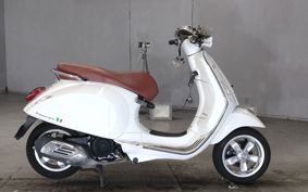 VESPA  VESPA  PRIMA  BEIGE RA125 M8210