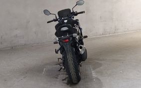 SUZUKI GSX-S750 C533F