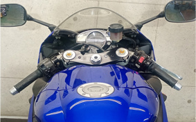 YAMAHA YZF-R1 2004 RN13