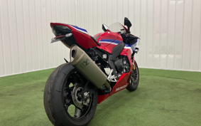 HONDA CBR1000RR-R FB SP 2024 SC82