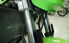 KAWASAKI ZRX1200 R 2005 ZRT20A