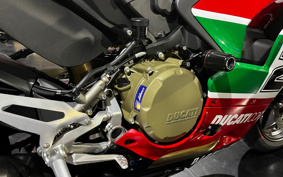 DUCATI PANIGA-REV2 BAYLISS 2022 1H00