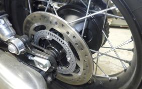 TRIUMPH BONNEVILLE T100 2021