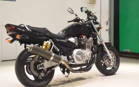 YAMAHA XJR1300 1999 RP01J
