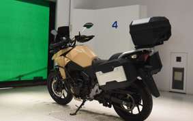 SUZUKI Vｽﾄﾛｰﾑ250