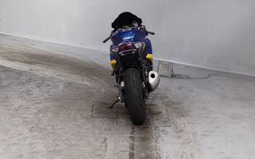 SUZUKI GSX-R750 CW211