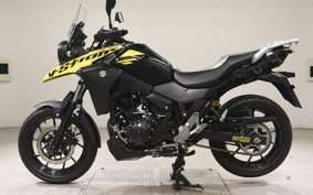 SUZUKI Vｽﾄﾛｰﾑ250A 2014