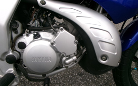 YAMAHA TDR125 DE04