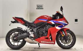 HONDA CBR650R E-Clutch 2025 RH17