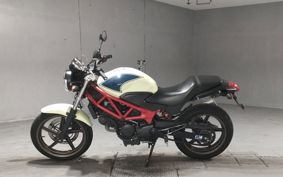 HONDA VTR 250 MC33