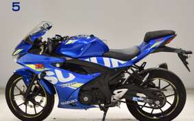 SUZUKI GSX-R125 DL33B