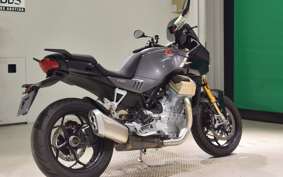 MOTO GUZZI V100 MANDELLO S 2025