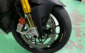 DUCATI STREET FIGHTER V4S 2020 FA00