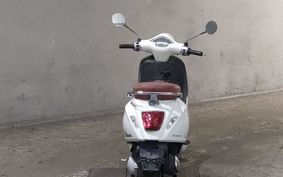 VESPA PRIMA BEIGE RA50 C532