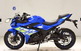 SUZUKI GSX250RA 2017