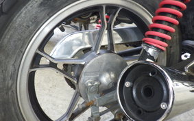 SUZUKI GN125