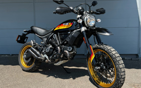DUCATI SCRAMBLER DESERT SU RED 2020 KB01