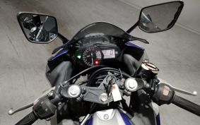YAMAHA YZF-R25 RG10J