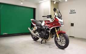 HONDA CB1300SB SUPER BOLDOR 2025 SC54