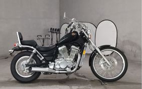 SUZUKI INTRUDER 750 VR51A
