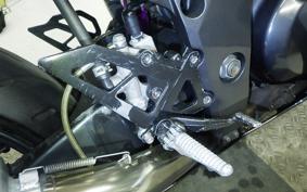 KAWASAKI NINJA ZX-7R 2000