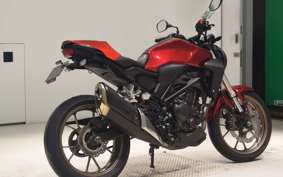 HONDA CB250RA 2017 MC52