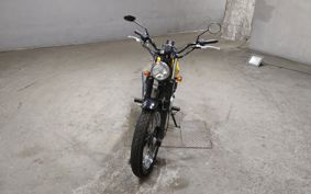 SUZUKI GLASS TRACKER BIG BOY NJ4DA