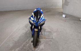 YAMAHA YZF-R1 2004 RN12