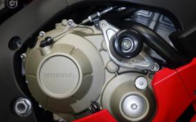 HONDA CBR1000RR GEN 3 2018 SC77