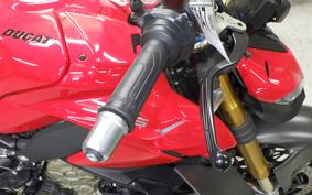 DUCATI STREETFIGHTER V4 S 2023