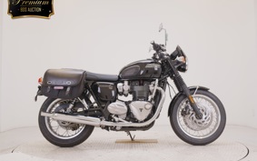 TRIUMPH BONNEVILLE T120 2025