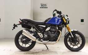 TRIUMPH SPEED400 2025
